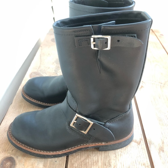 red wing women's engineer boots